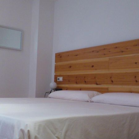 La Plaza II Hotel ลูอันโก ภายนอก รูปภาพ